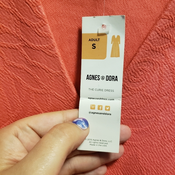 Coral fit and flare dress from Agnes & Dora, size small - Picture 2 of 2